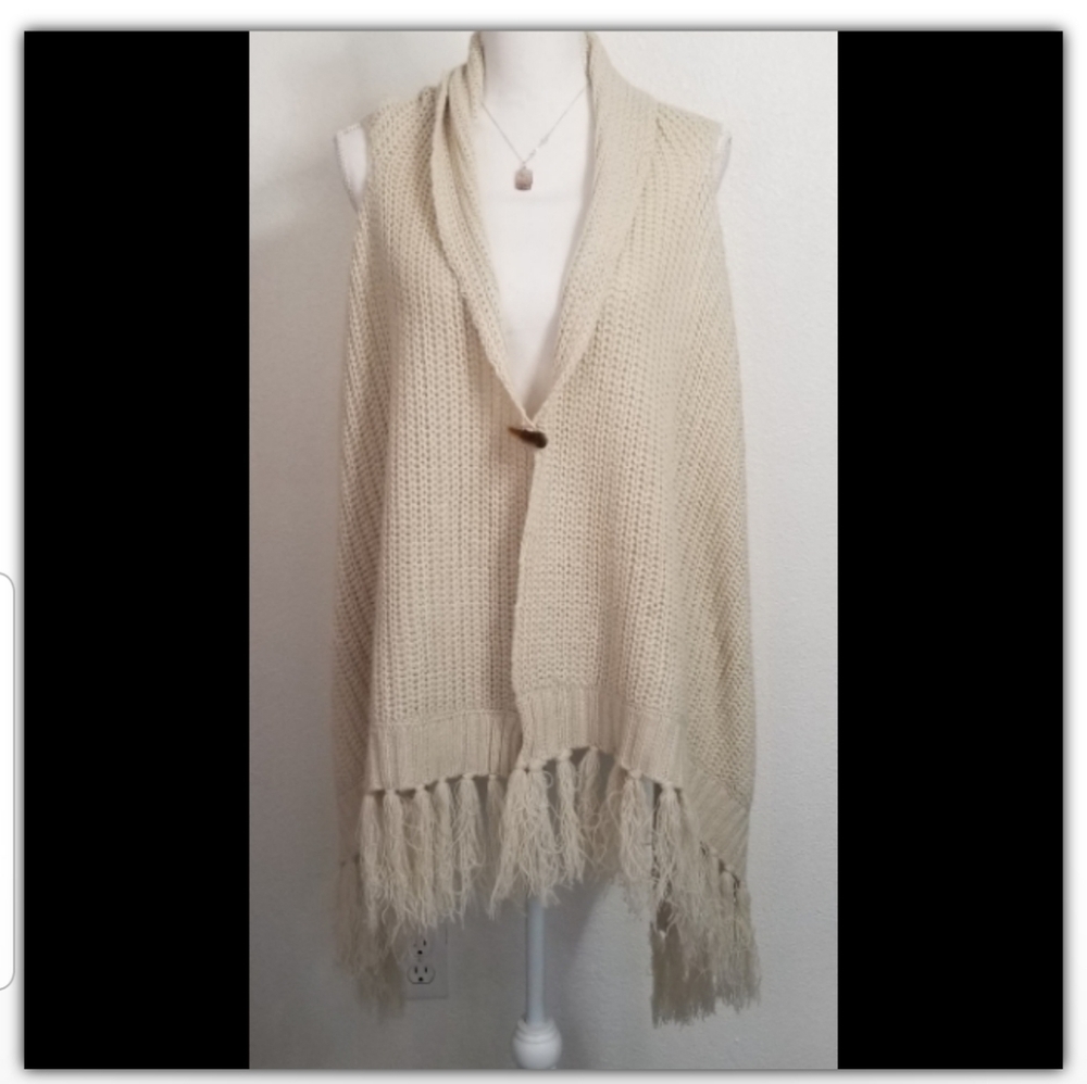 BB Dakota pancho one size boho style